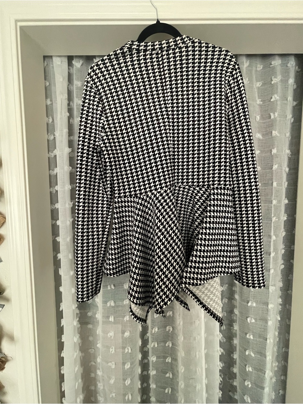SHEIN Black & White Houndstooth Peplum A-Line Skirted Top - Picture 2 of 4